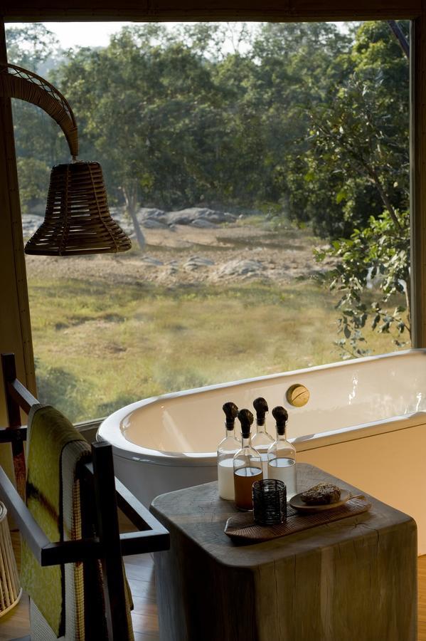 Banjaar Tola Kanha National Park - A Taj Safari Lodge מראה חיצוני תמונה