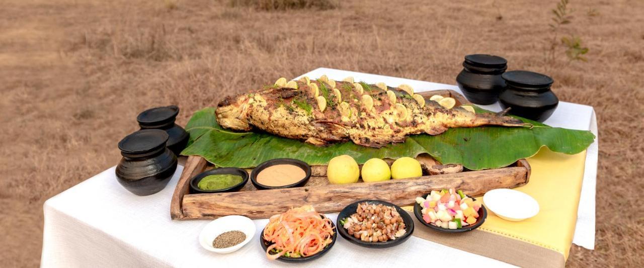 Banjaar Tola Kanha National Park - A Taj Safari Lodge מראה חיצוני תמונה